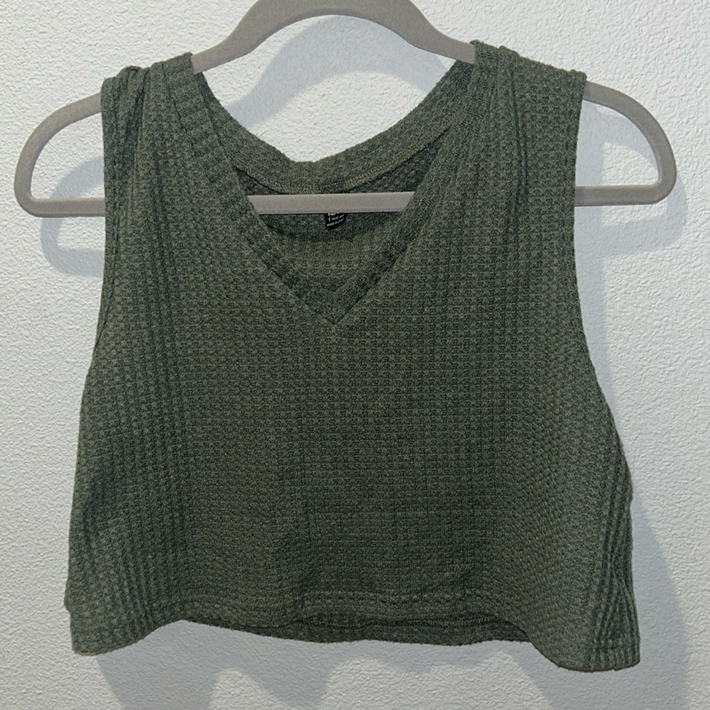 Army green large cropped tank top